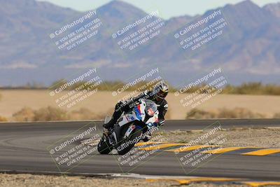 media/Dec-17-2022-SoCal Trackdays (Sat) [[224abd9271]]/Turn 15 (155pm)/